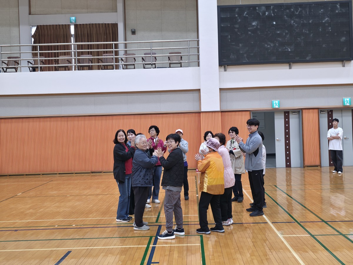 70d39e7adee0a24dc20a8dfed83822ac_1747374442_5745.jpg
